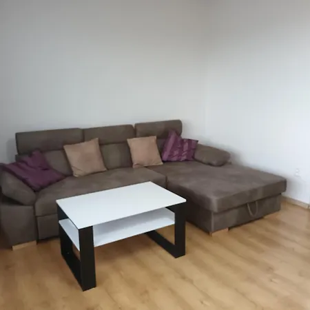 V Radovem Dome * Sadská