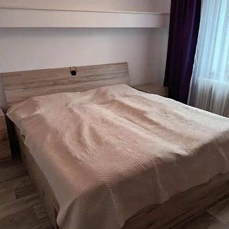 V Radovem Dome Apartamento